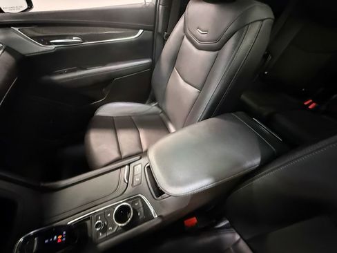 Used 2024 Cadillac XT5 Sportv image 86