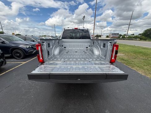 Used 2023 Ford F250 Lariat AWD/4WD image 5