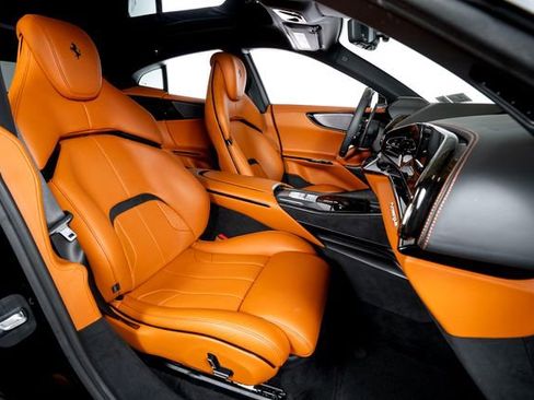 Certified 2025 Ferrari Purosangue AWD/4WD image 54