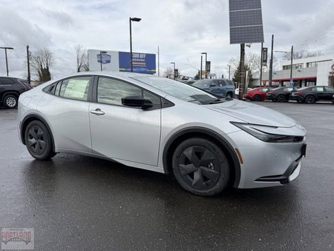New 2026 Toyota Prius Plug-In Hybrid image 1