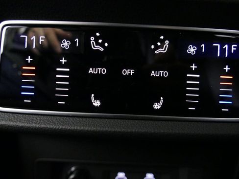 New 2026 Audi Q8 Premium Plus image 28