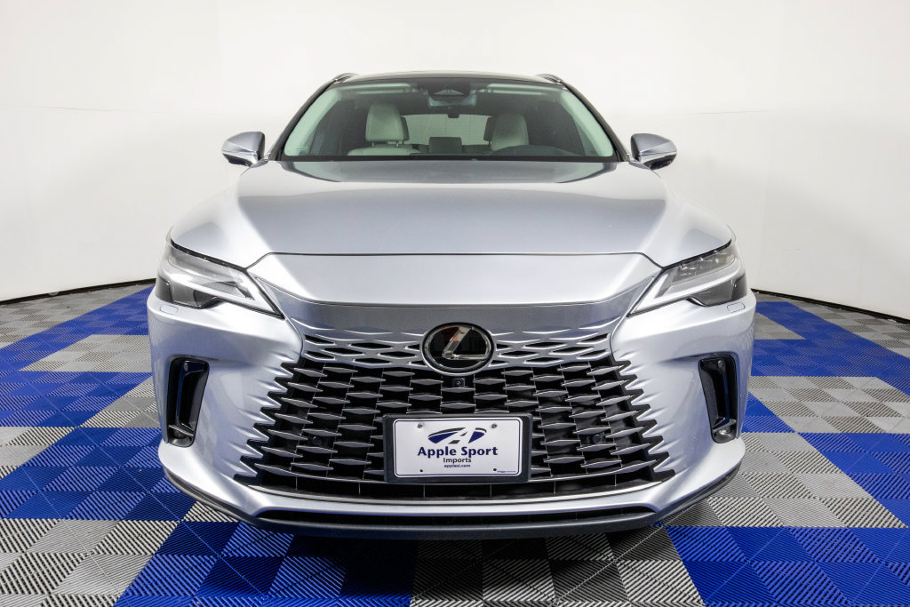 Used 2024 Lexus RX 350 FWD w/ Convenience Package image 3