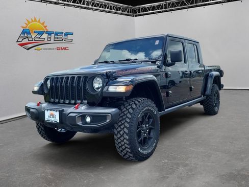 Used 2022 Jeep Gladiator Rubicon w/ Trailer Tow Package AWD/4WD image 1