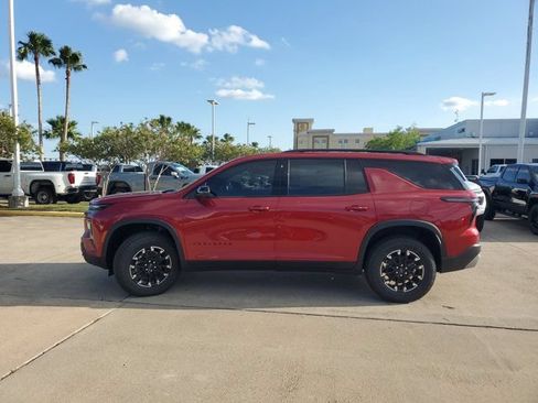 New 2026 Chevrolet Traverse Z71 w/ Enhanced Driving Package AWD/4WD image 4