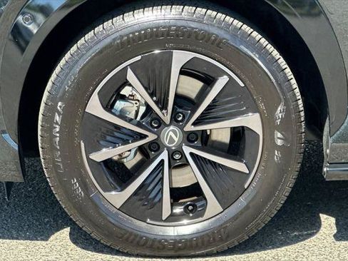 Certified 2026 Lexus RZ 450e AWD w/ Technology Package image 33
