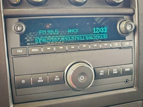 Used 2024 GMC Savana 2500 w/ Driver Convenience Package image 19