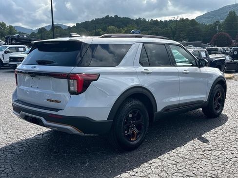 New 2026 Ford Explorer Tremor w/ Tremor Ultimate Package AWD/4WD image 8