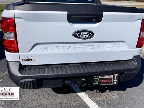 New 2025 Ford Maverick XLT w/ XLT Luxury Package image 12