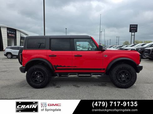 Used 2022 Ford Bronco Wildtrak AWD/4WD image 9
