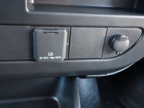 New 2025 Chevrolet Express 3500 w/ Driver Convenience Package image 12