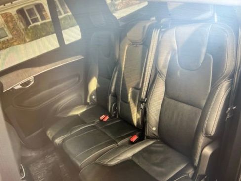 Used 2023 Volvo XC90 B6 Ultimate w/ Protection Package Premier image 4