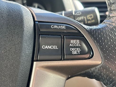 Used 2016 Honda Odyssey EX-L image 22