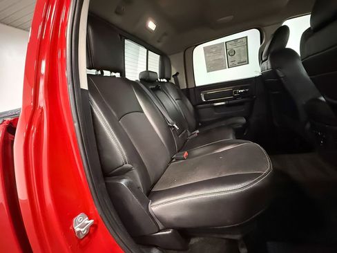 Used 2016 RAM 1500 Laramie w/ Convenience Group AWD/4WD image 14