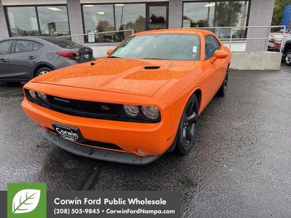Used 2014 Dodge Challenger R/T w/ Blacktop Package