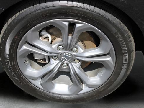 Used 2024 Honda Accord EX image 3