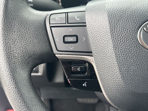 Used 2025 Toyota Camry LE FWD image 24