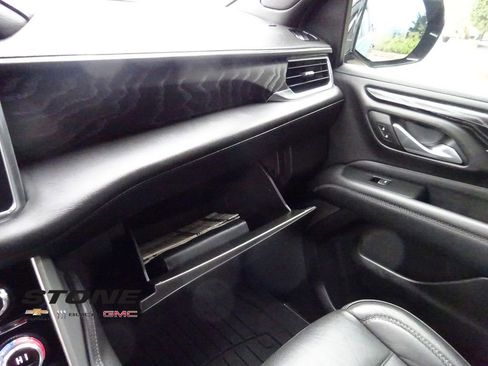 Used 2022 GMC Yukon XL Denali w/ Max Trailering Package image 30