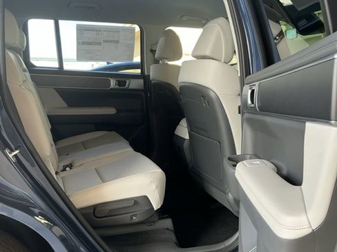 New 2026 Hyundai Santa Fe SEL image 11