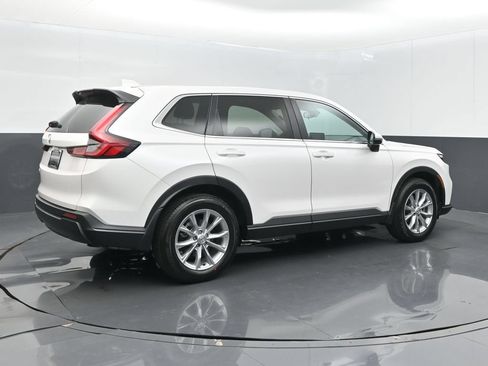 Certified 2025 Honda CR-V EX image 8
