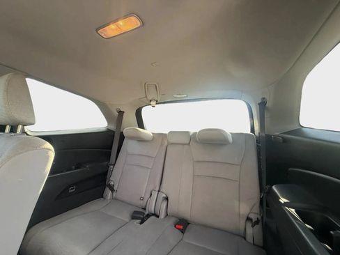 Used 2016 Honda Pilot EX image 10