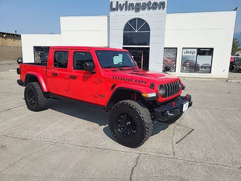 Used 2024 Jeep Gladiator Rubicon AWD/4WD image 2