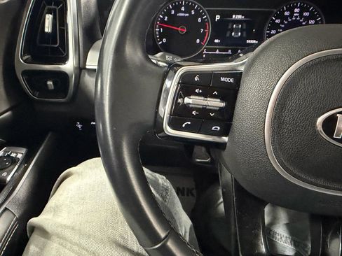 Used 2021 Kia Sorento SX image 32