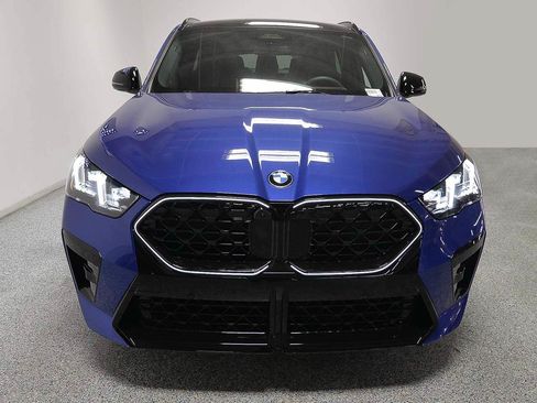 Used 2026 BMW X2 xDrive28i w/ Technology Package AWD/4WD image 2