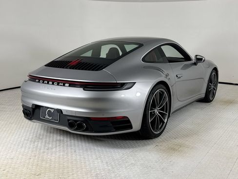 Certified 2024 Porsche 911 Carrera RWD image 7