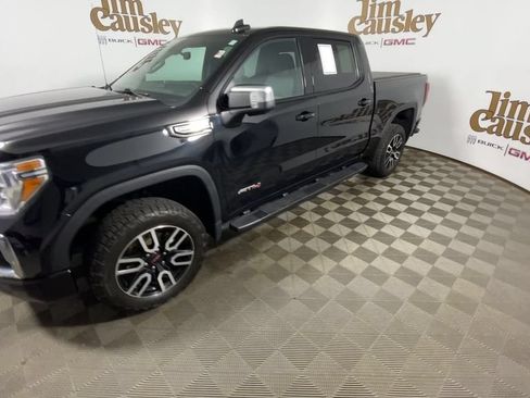 Used 2019 GMC Sierra 1500 AT4 w/ AT4 Premium Package AWD/4WD image 4