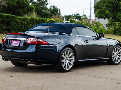 Used 2007 Jaguar XK Convertible RWD image 45