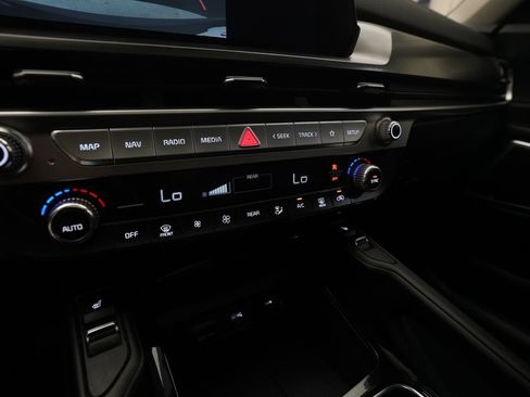 Used 2024 Kia Telluride S w/ S Sunroof Package FWD image 20