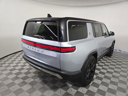 Used 2024 Rivian R1S Adventure AWD/4WD image 5