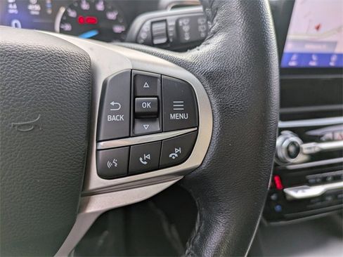 Used 2022 Ford Explorer Limited w/ Equipment Group 301A image 34
