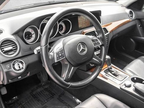 Used 2014 Mercedes-Benz C 300 4MATIC Sedan image 10