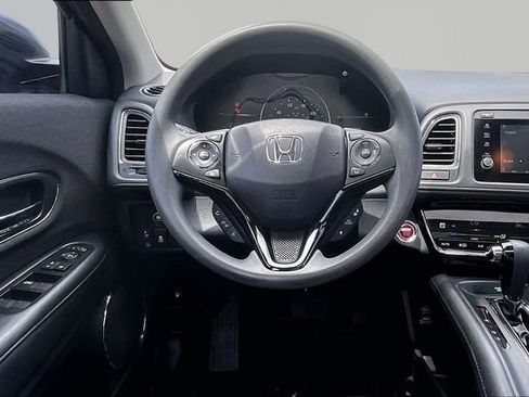 Used 2019 Honda HR-V EX image 5