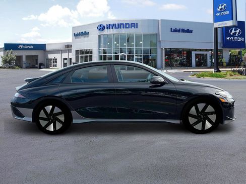 New 2025 Hyundai Ioniq 6 SE image 9