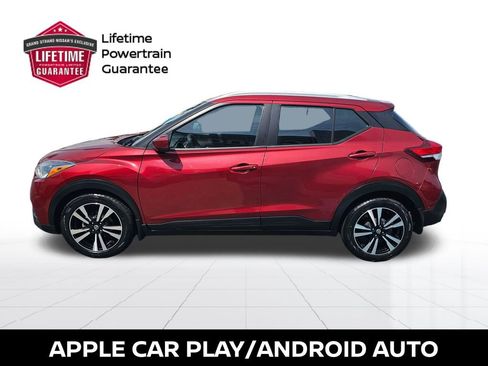 Certified 2020 Nissan Kicks SV FWD image 2