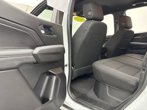 Used 2025 GMC Canyon Elevation AWD/4WD image 36