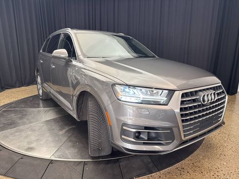 Used 2017 Audi Q7 3.0T Premium Plus w/ Premium Plus Package AWD/4WD image 8