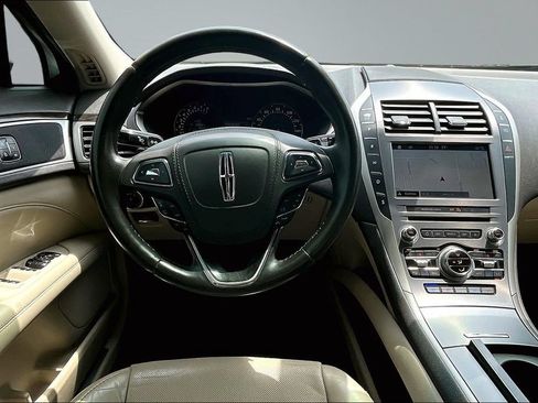 Used 2017 Lincoln MKZ Reserve w/ Climate Package AWD/4WD image 5