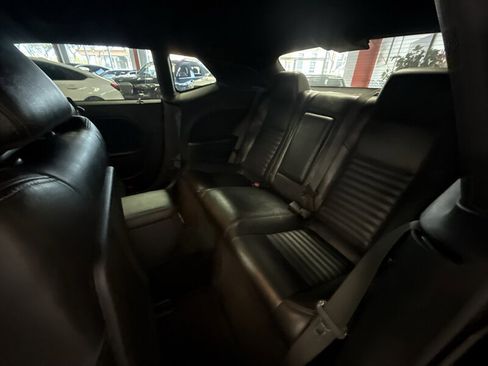 Used 2009 Dodge Challenger R/T RWD image 25