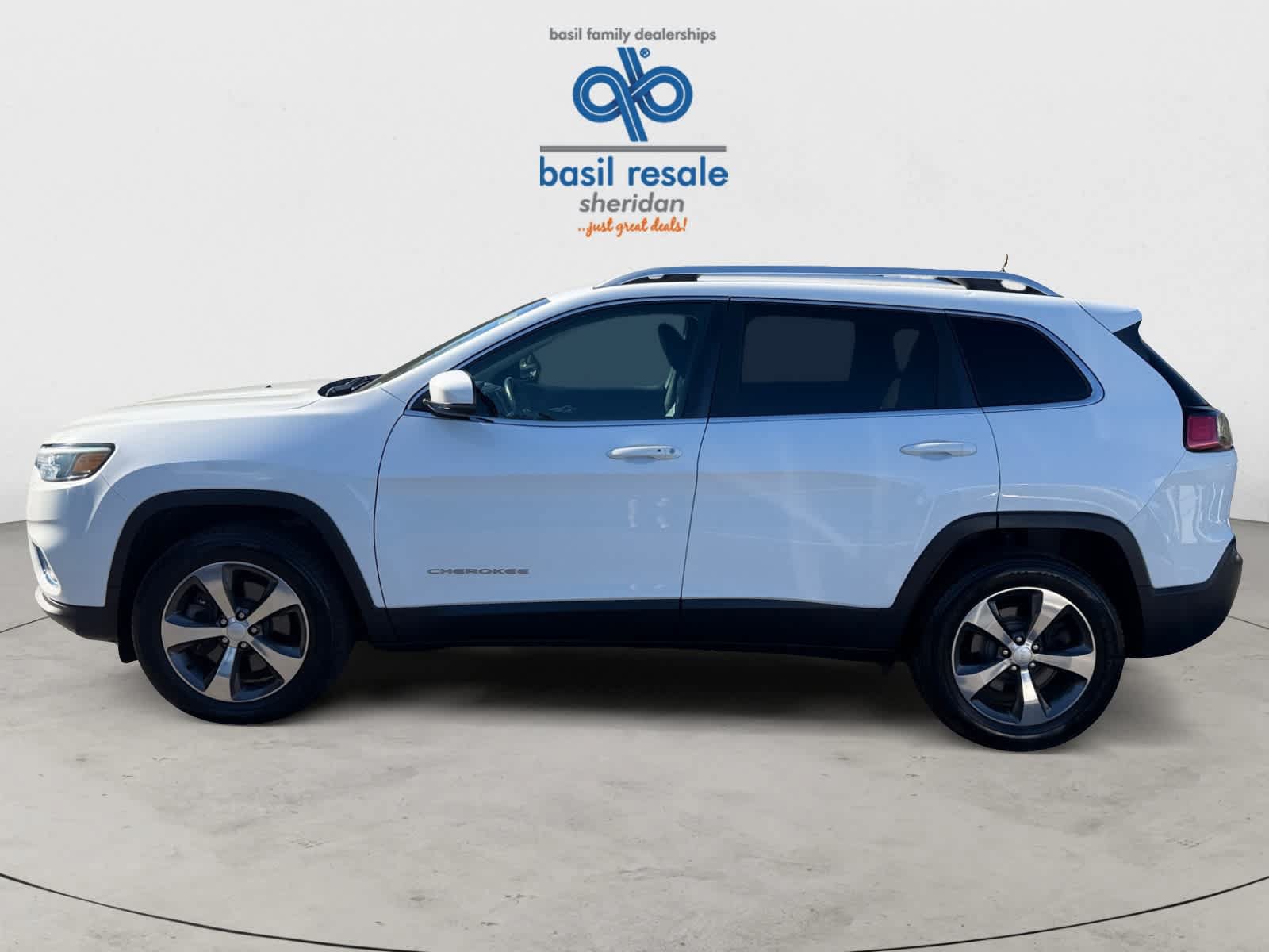 Used 2020 Jeep Cherokee Limited AWD/4WD image 3
