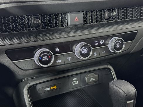 Certified 2023 Honda CR-V LX image 15