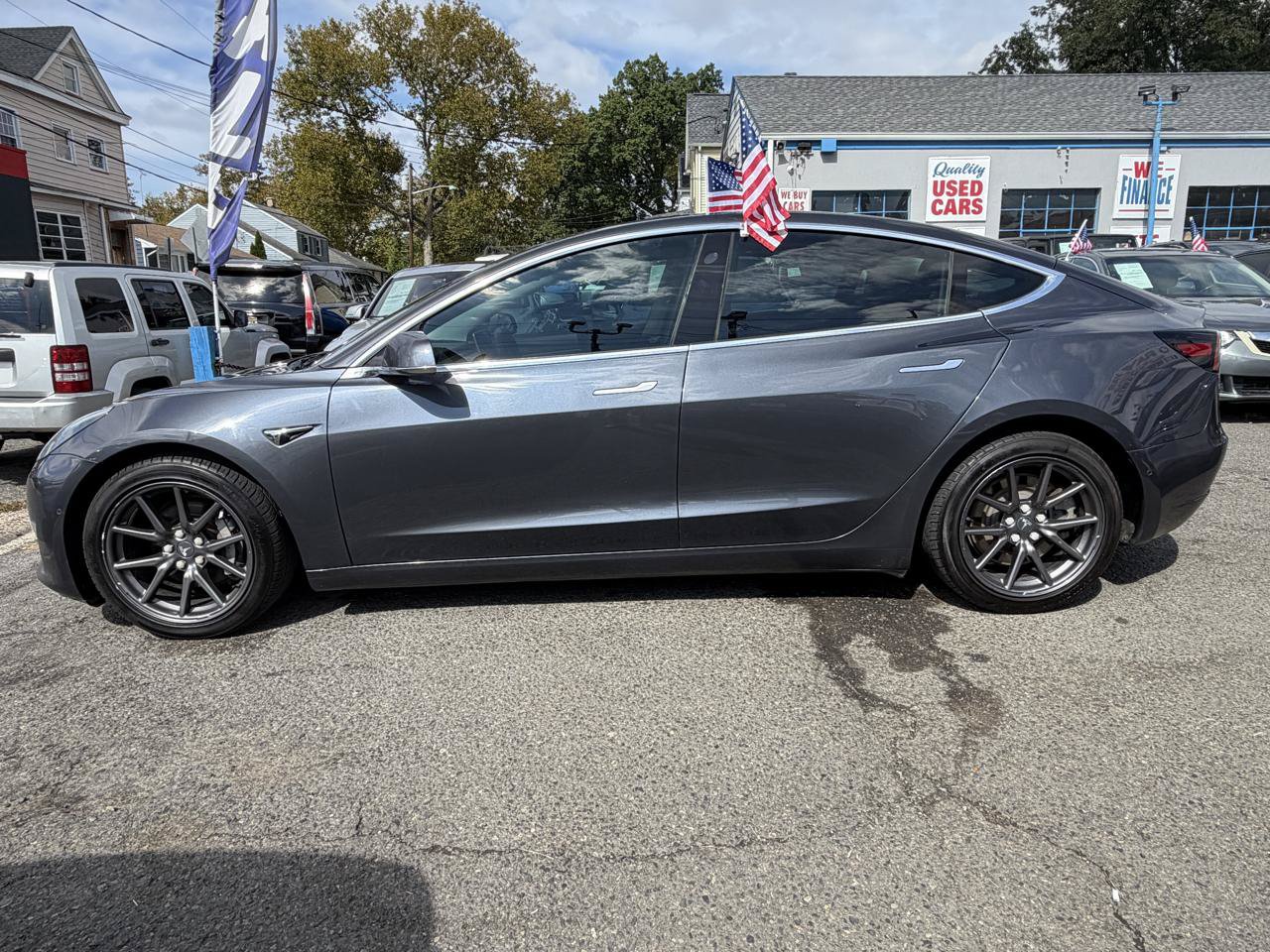 Used 2018 Tesla Model 3 Long Range AWD/4WD image 5