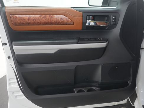 Used 2019 Toyota Tundra 1794 Edition image 22