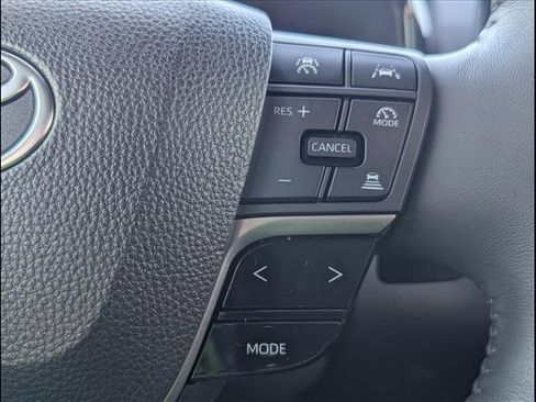 Used 2025 Toyota Camry XSE image 14