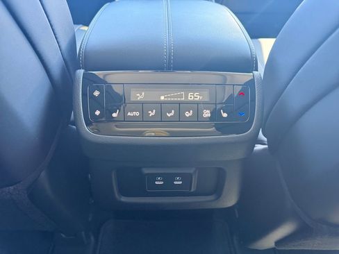 Used 2026 INFINITI QX60 Luxe w/ Cargo Package AWD/4WD image 34