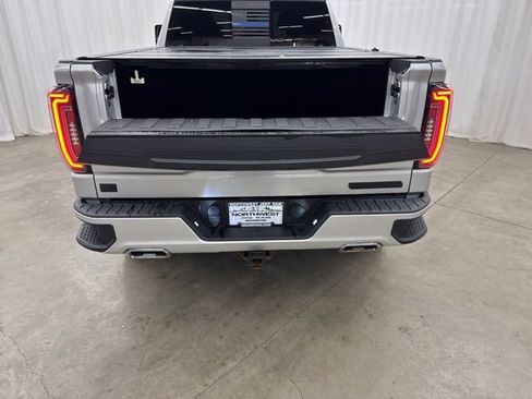 Used 2021 GMC Sierra 1500 Elevation w/ Preferred Package image 27