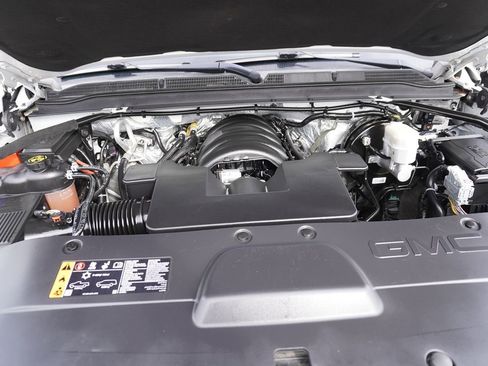 Used 2017 GMC Yukon Denali w/ Open Road Package image 7