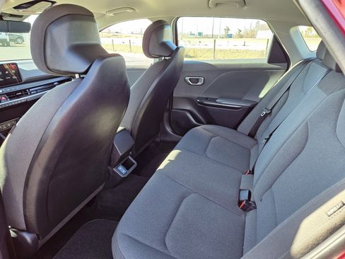 Used 2025 Kia K4 LXS image 10